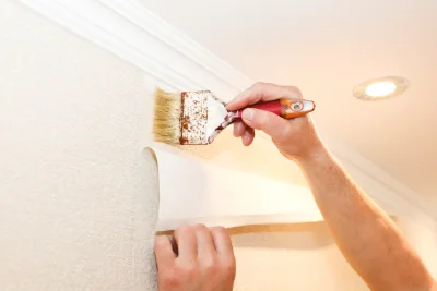 Pose de papier peint à Beux — revêtements muraux et toiles de verre